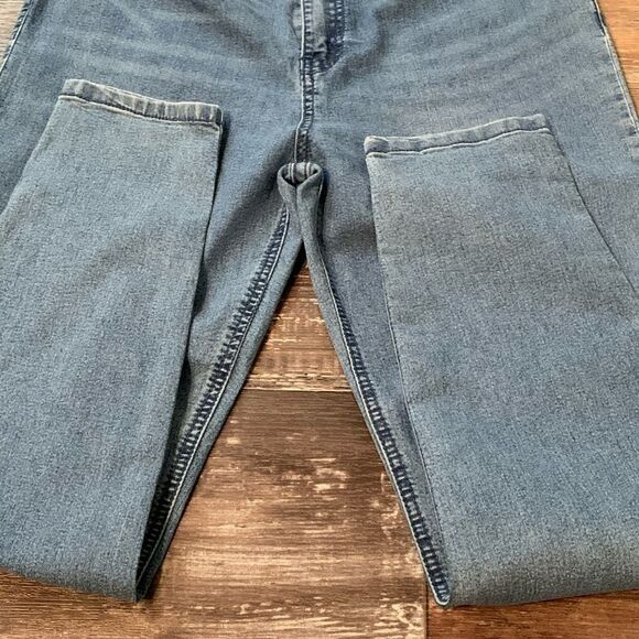 Forever 21 | Demin Jeans women’s 31 - Picture 9 of 14